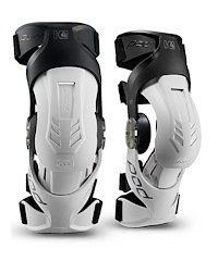 POD K4 3.0 Knäskydd Par Stealth Grey Junior